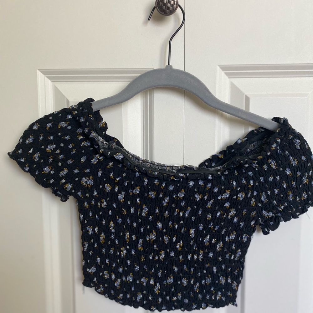 Off the shoulder top flower print